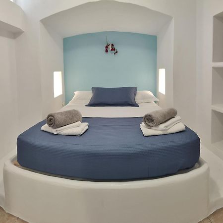 Blue Mare Apartments On The Beach Firopotamos Quarto foto